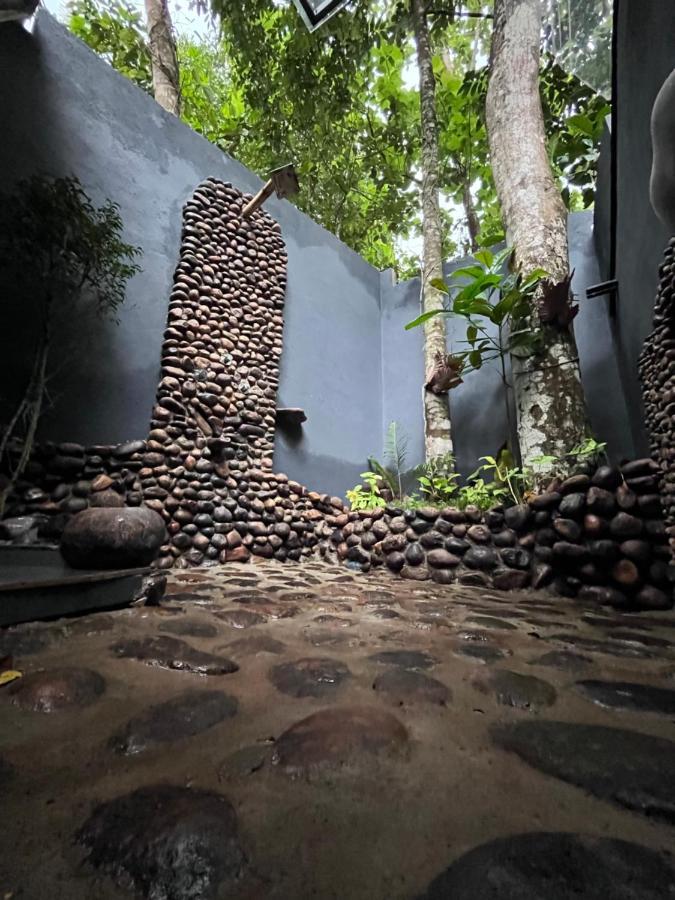 Fab - Bamboo Hut With Open Shower गेस्ट हाउस *